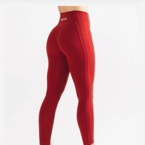 Alphalete Pulse Kinetic Red Hot tights/ leggings. EUC